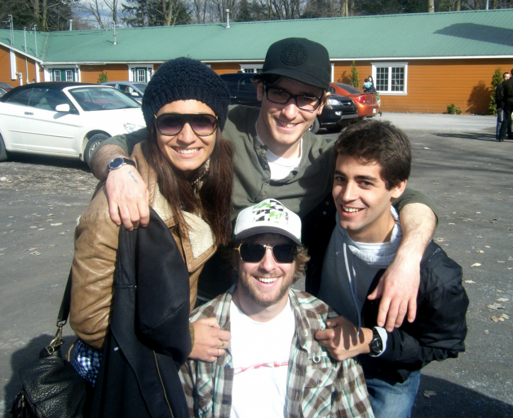 Charles, Ale (réalisateur de l'émission), mon frère Lambert et moi en 2011 !