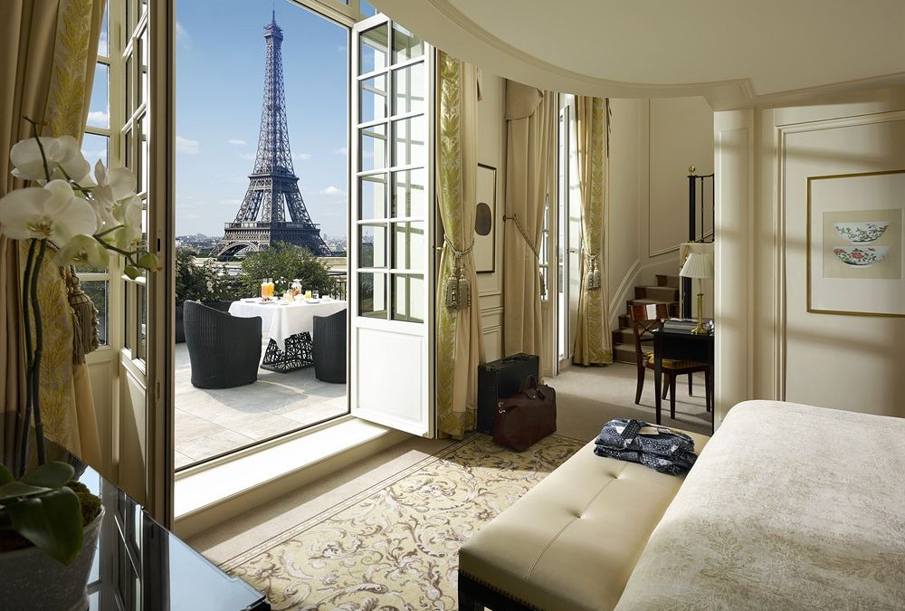 hotel ,suite , romantique , paris , voyage , europe , truc et astuce , moins cher 