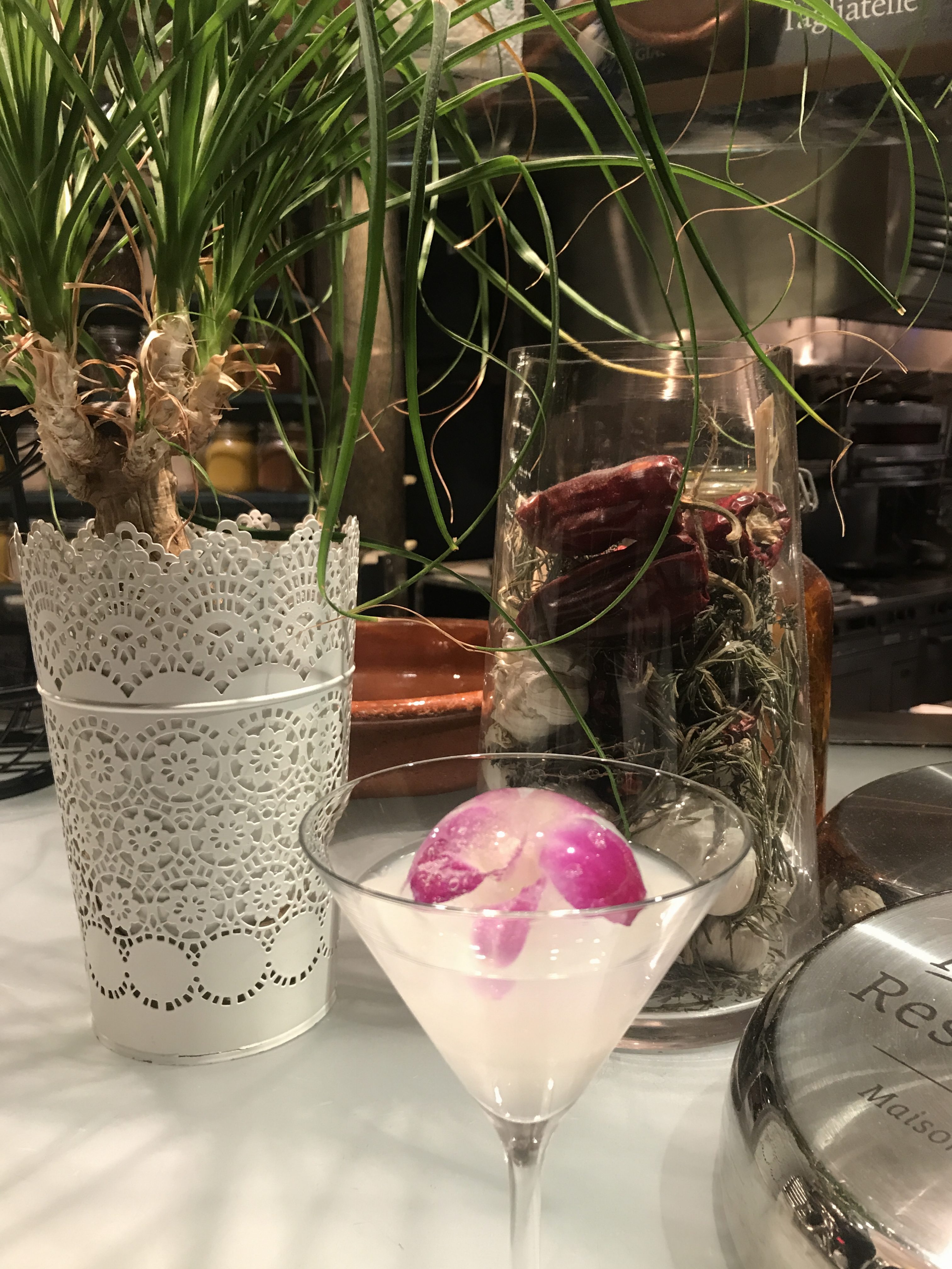 Cocktail Maison Boulud montreal