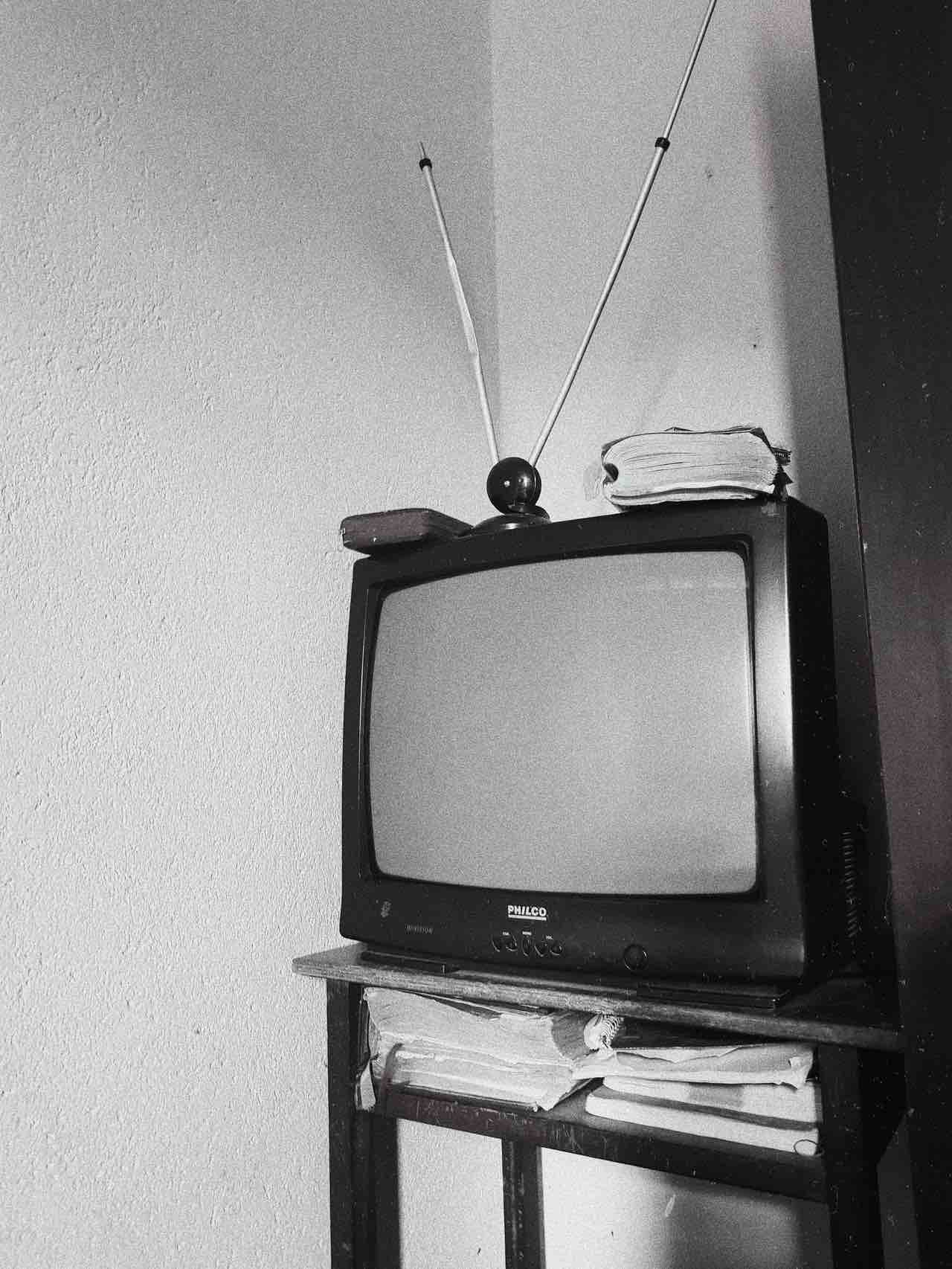 télévision noir et blanc film